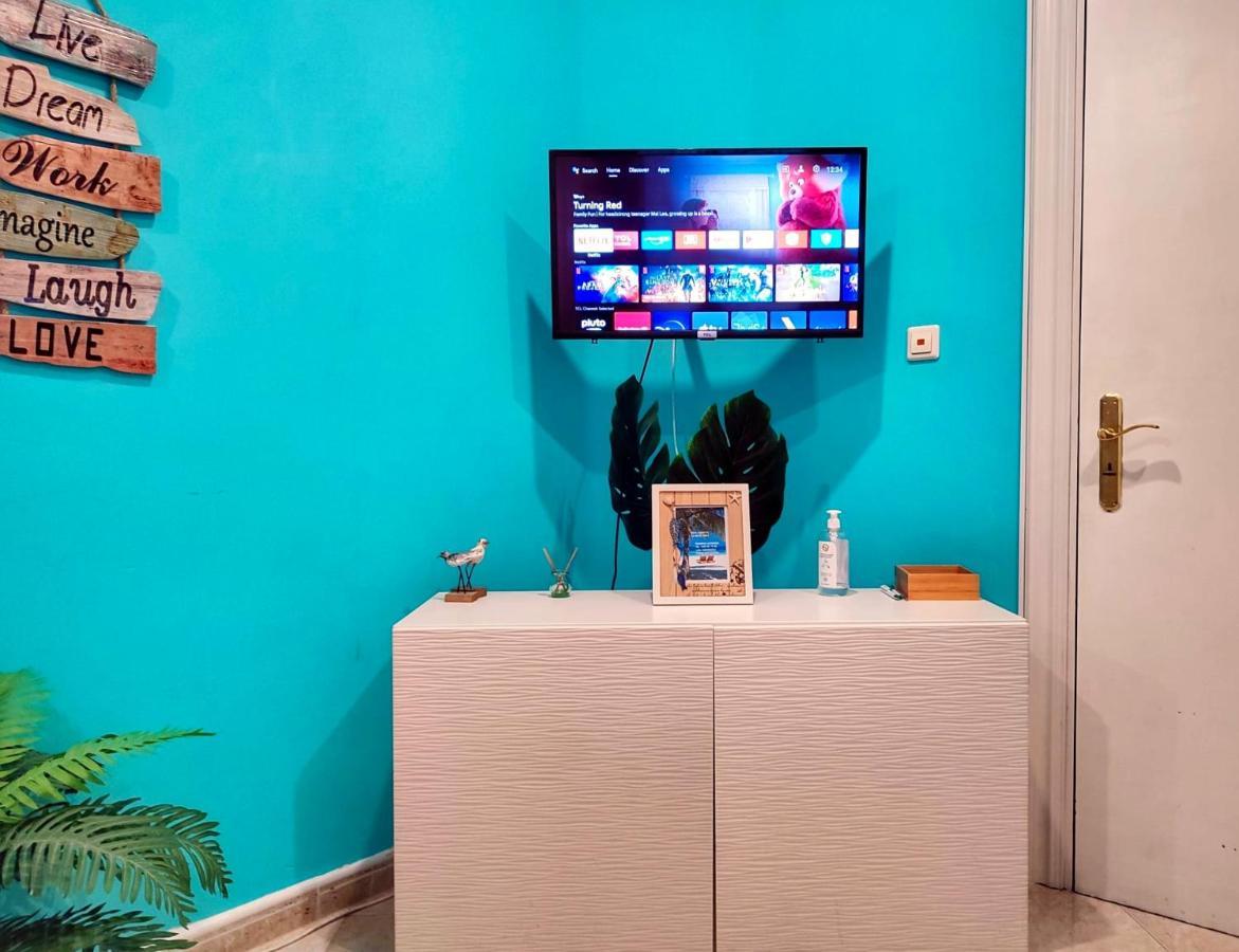 Apartamento Junto A Calle Larios Malaga Exterior photo